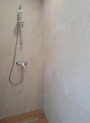 Salle de bains dans l'établissement Chez Fernand à Colmar Maison neuve tout confort avec jardin et parking inclus