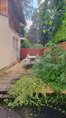 Jardin de l'établissement Charmant duplex avec terrasse - Quartier prisé