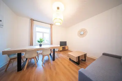 Coin salon dans l'établissement Frontiere Suites 1 Saint-Louis Proche Bale