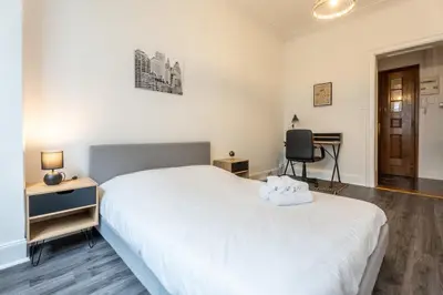 Un ou plusieurs lits dans un hébergement de l'établissement Very nice apartment Mulhouse Centre near Tram