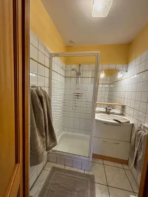Salle de bains dans l'établissement Domaine Wagenbourg à Soultzmatt