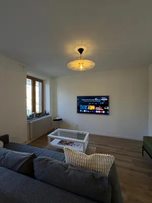 Télévision ou salle de divertissement dans l'établissement LE 16 - Très bel Appartement 3 chambres rénové pour 8 personnes
