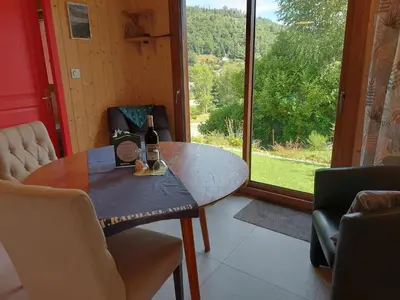 Coin salon dans l'établissement Chalet in St Maurice near Ballon d'Alsace