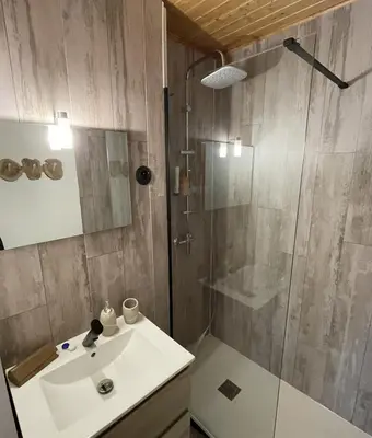Salle de bains dans l'établissement Charming Apartment au pied des pistes