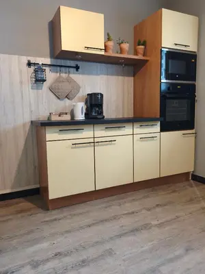 Cuisine ou kitchenette dans l'établissement S'heimet Hüüs