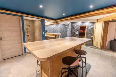 Plan de l'établissement Chalet Horizon 200 m2 Jacuzzi et Sauna