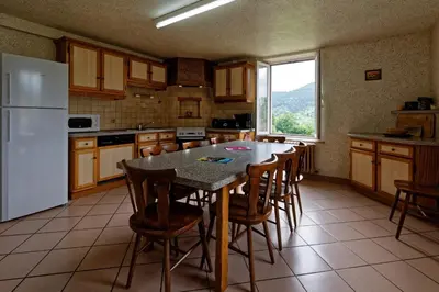 Cuisine ou kitchenette dans l'établissement Gîte Edelweiss