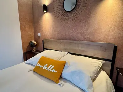 Un ou plusieurs lits dans un hébergement de l'établissement LE GRENAT Appartement Cosy - Route des Vins - Proche Colmar