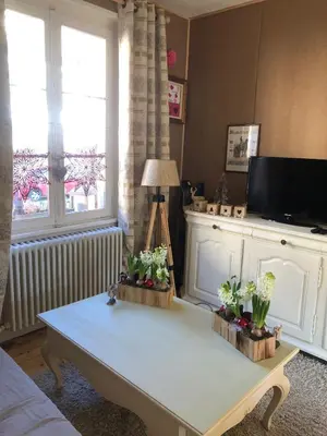Cuisine ou kitchenette dans l'établissement Sweet Home