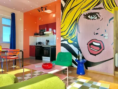 Cuisine ou kitchenette dans l'établissement La Belle Breisach - Pop et Arty - Near Colmar