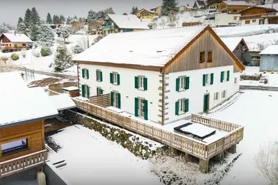 L'établissement La Ferme Geromoise - OVO Network en hiver