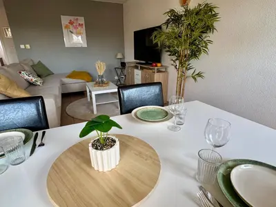 Coin salon dans l'établissement Spacieux appartement calme au coeur de Rouffach