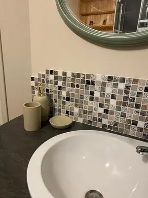 Salle de bains dans l'établissement A l'espace détente-Gîte de groupe 9p- sauna & bain nordique-proche la Bresse et Gérardmer