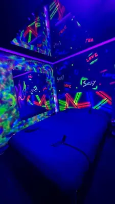Plan de l'établissement Love Room - fluo expérience