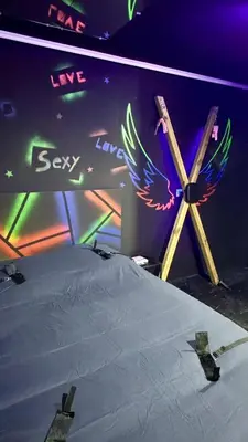 Plan de l'établissement Love Room - fluo expérience