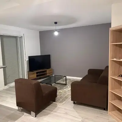 Apartment F2