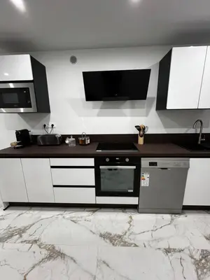 Cuisine ou kitchenette dans l'établissement Appartement spacieux centre Colmar