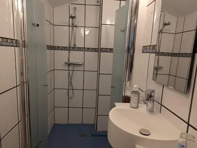 Salle de bains dans l'établissement Chambre LA ZIMETTE, Le Balcon de la Zimette