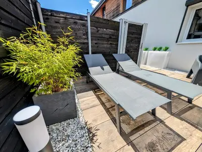 Terrasse ou espace extérieur de l'établissement La Chataigneraie