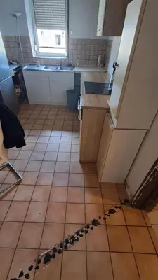 Cuisine ou kitchenette dans l'établissement Room in Mulhouse