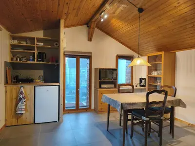 Cuisine ou kitchenette dans l'établissement La chambre d'hôtes du facteur d'orgues