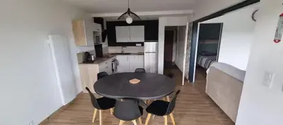 Plan de l'établissement Vue lac, superbe appart chaleureux & reposant