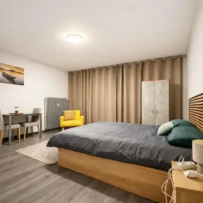 Studio Premium Hyper-Centre