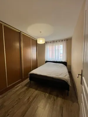 Un ou plusieurs lits dans un hébergement de l'établissement Bright F4 apartment close to everything