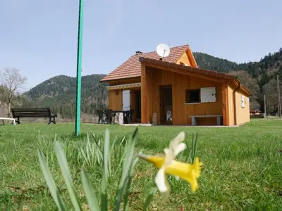 Vue générale sur la montagne ou vue sur la montagne depuis le chalet