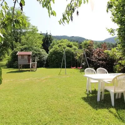 Gîte La Moselotte à Saulxures-sur-Moselotte Proche Lac et Voie Verte