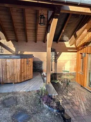 Plan de l'établissement Le Chalet de Lise et son bain nordique