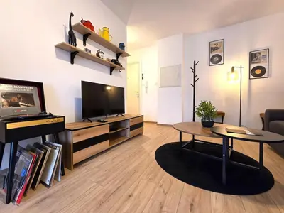 Télévision ou salle de divertissement dans l'établissement Jazz & Colmar - T2 - Free Parking - Centre ville- Colmar