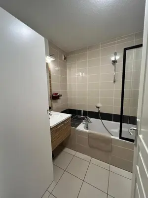 Salle de bains dans l'établissement City & Cozy - La Cavalerie Alsacienne