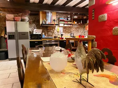 Cuisine ou kitchenette dans l'établissement Apartment Bugatti in Riquewihr by Interhome
