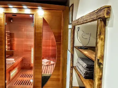 Salle de bains dans l'établissement Holiday Home Le Pré des Biches by Interhome
