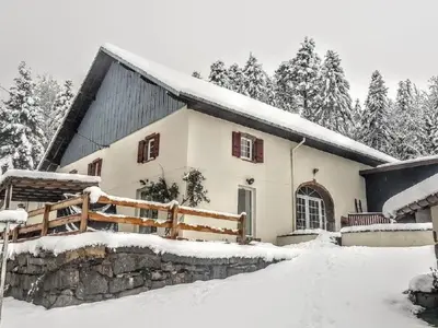 L'établissement Holiday Home Le Pré des Biches by Interhome en hiver