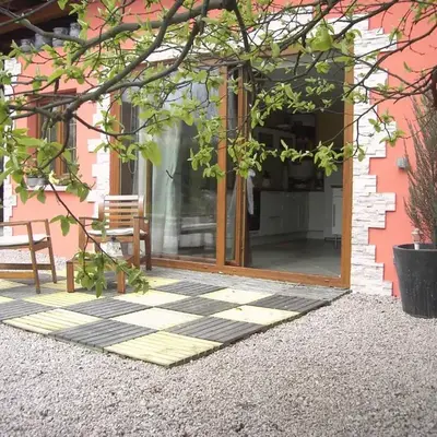 Holiday Home Ruhiges Ferienhaus mit Garten an der Weinstraße by Interhome