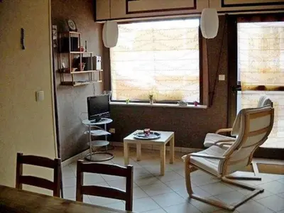 Cuisine ou kitchenette dans l'établissement Apartment Wohnung am Rheinufer in Kunheim by Interhome