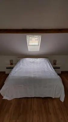 Un ou plusieurs lits dans un hébergement de l'établissement Large Private Room Near Colmar Center with Free Public Parking