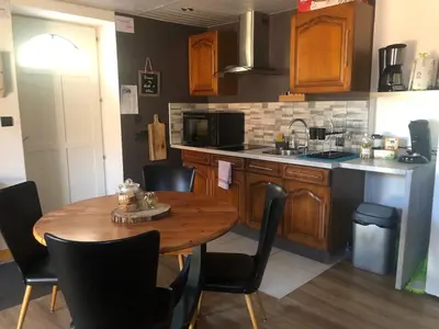 Cuisine ou kitchenette dans l'établissement Chez natalli
