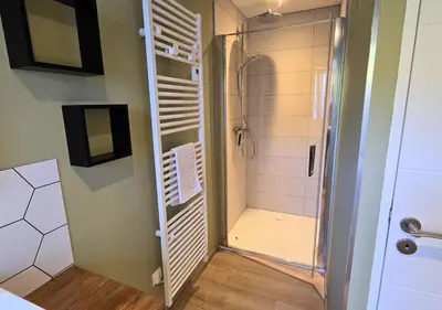 Salle de bains dans l'établissement Le Petit Bredele