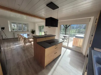 Télévision ou salle de divertissement dans l'établissement Location 12 personnes SPA pêche chez Mémère Hélène