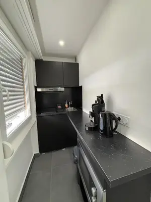 Cuisine ou kitchenette dans l'établissement MoonWhite - Basel - AirPort - HighQuality