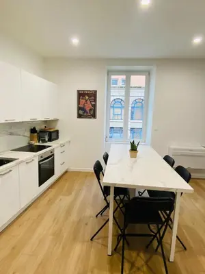 Plan de l'établissement City Centre - Quiet and Cozy Apartment