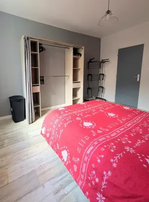 Plan de l'établissement L'Allée Secrète appartement au calme