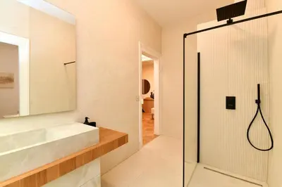 Salle de bains dans l'établissement Large apartment, chic and cozy - Colmar