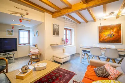 Coin salon dans l'établissement Au nid d'Alsace - SPA et sauna privé