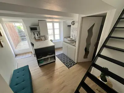 Cuisine ou kitchenette dans l'établissement Montbel'appart Le Duplex avec Jardin et Terrasse