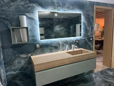 Salle de bains dans l'établissement Beautiful Loft with Jacuzzi