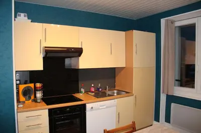 Cuisine ou kitchenette dans l'établissement Gérardmer en famille ou entre amis
